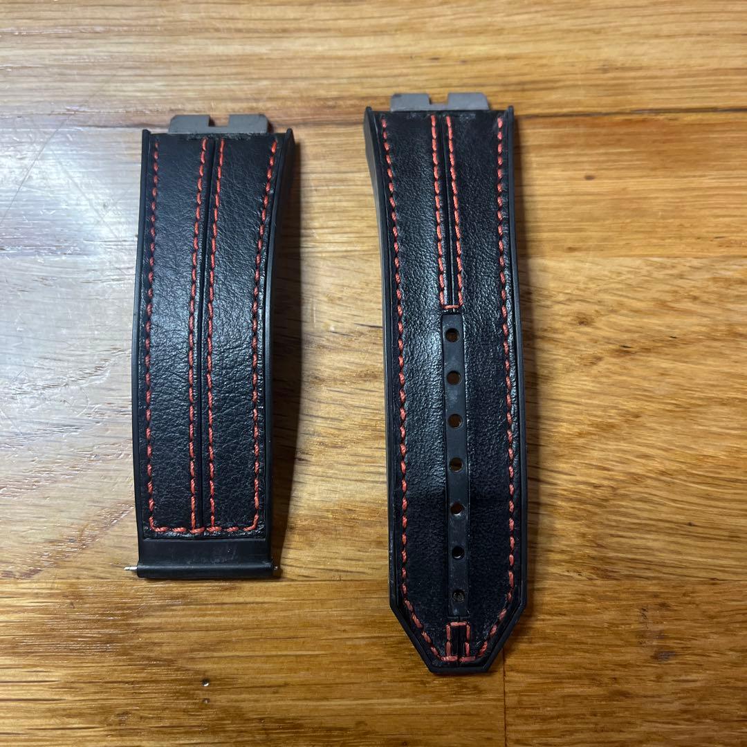 ウブロ　ビッグバン　黒 赤ステッチ