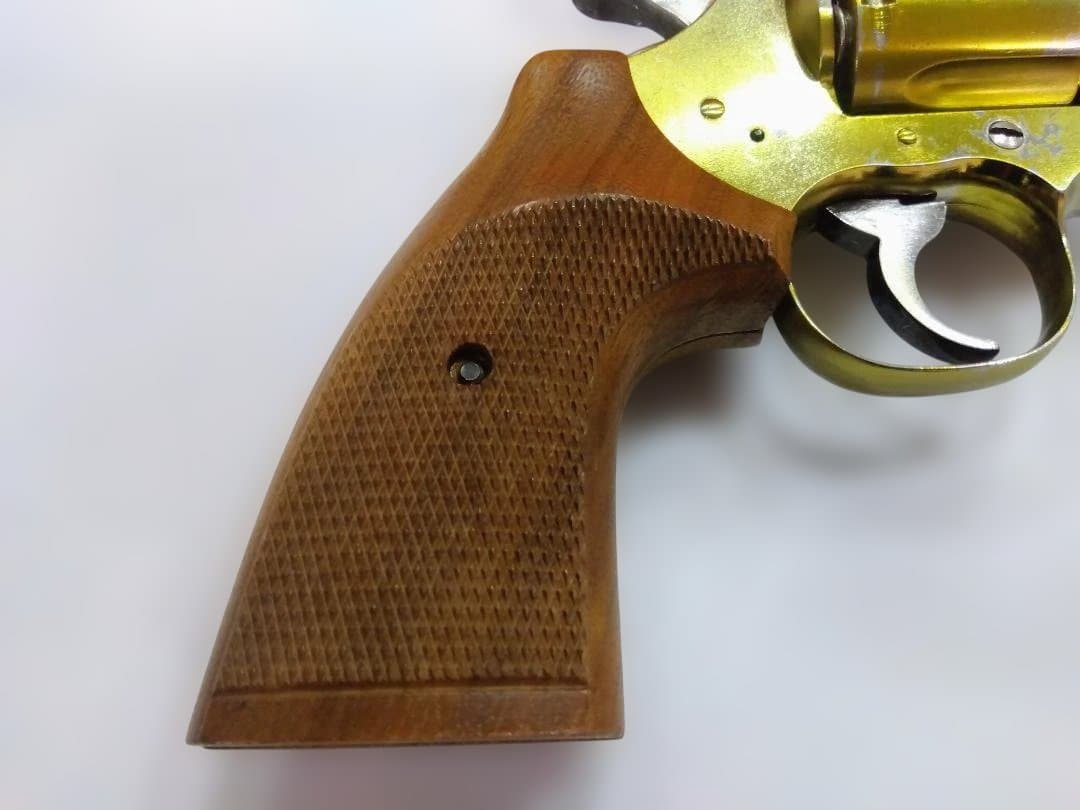 コクサイ コルトパイソン 357MAGNUM　４インチモデルガン (絶版品）