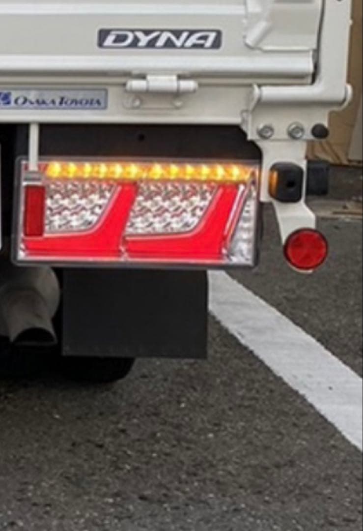 トラックLED小糸テール