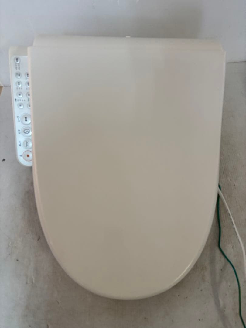 TOSHIBA 温水洗浄便座 SCS-T160 2020年製