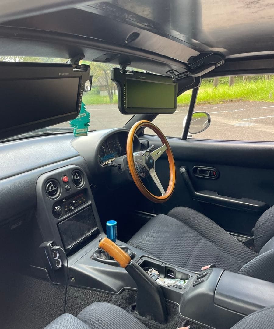 バイザーモニター