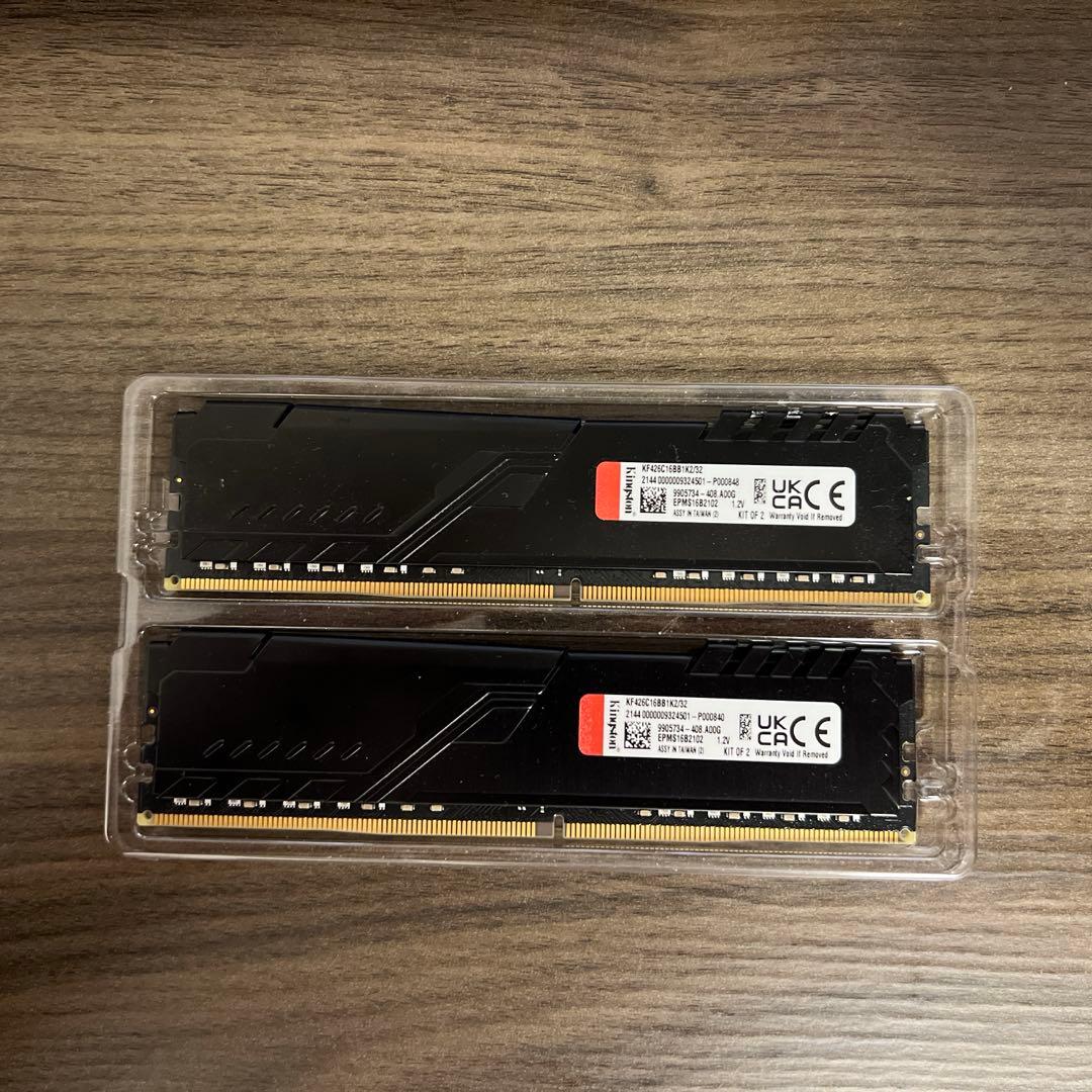 Kingston製のデスクトップPC用メモリです。 写真に写る物が全てです。