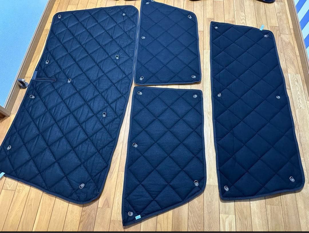 Aizu マルチシェード 215 ハイラックスサーフ 8枚 サンシェード　トヨタ