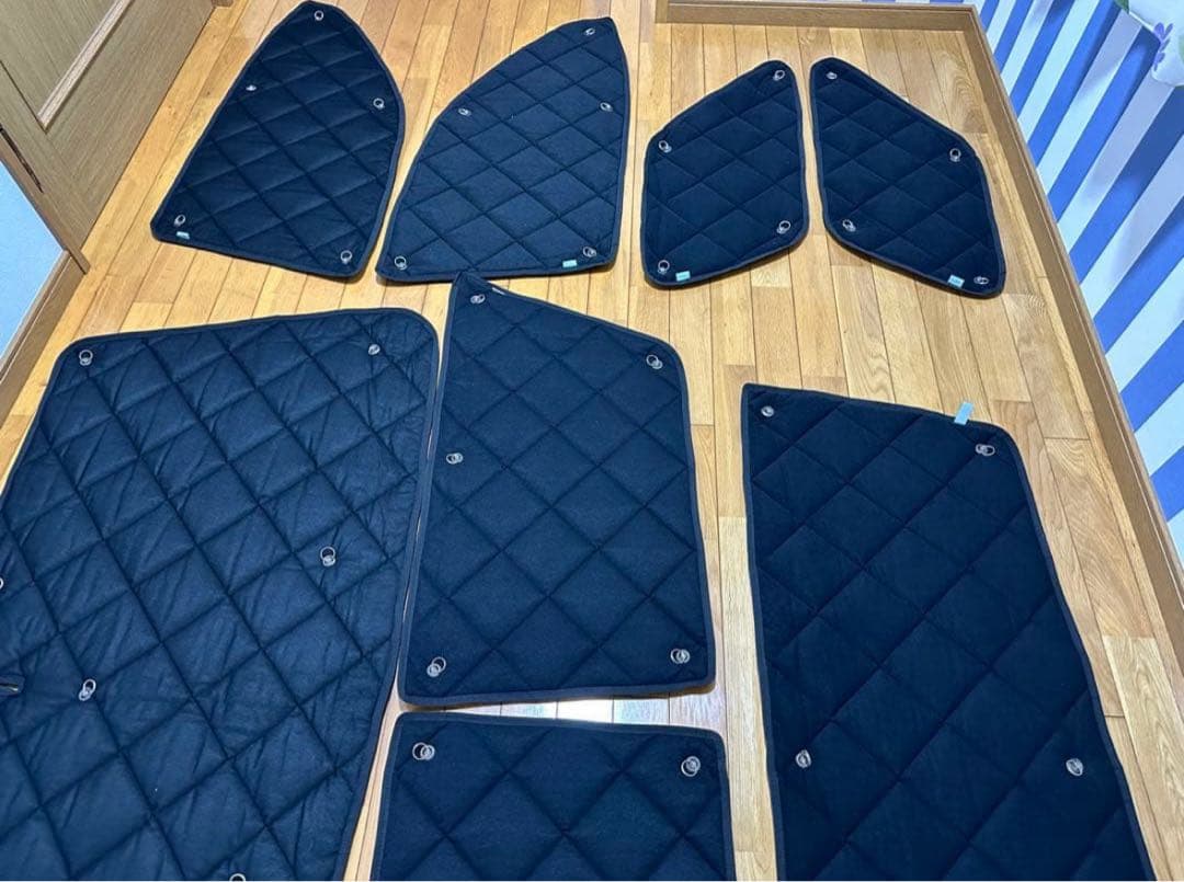 Aizu マルチシェード 215 ハイラックスサーフ 8枚 サンシェード　トヨタ