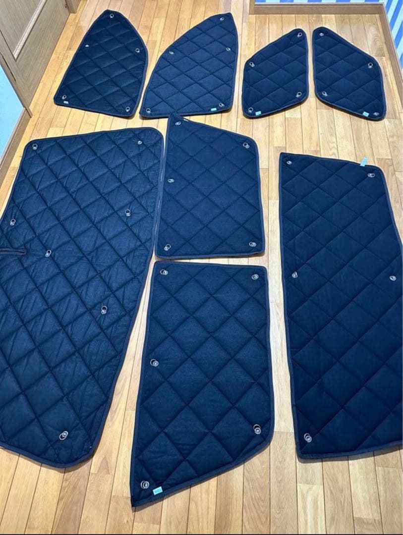 Aizu マルチシェード 215 ハイラックスサーフ 8枚 サンシェード　トヨタ