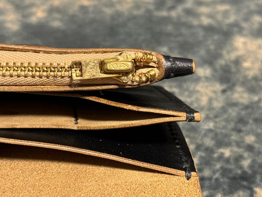 MARYAM社HORSE BUTT(茶芯)血筋多め個体!トラッカーウォレット