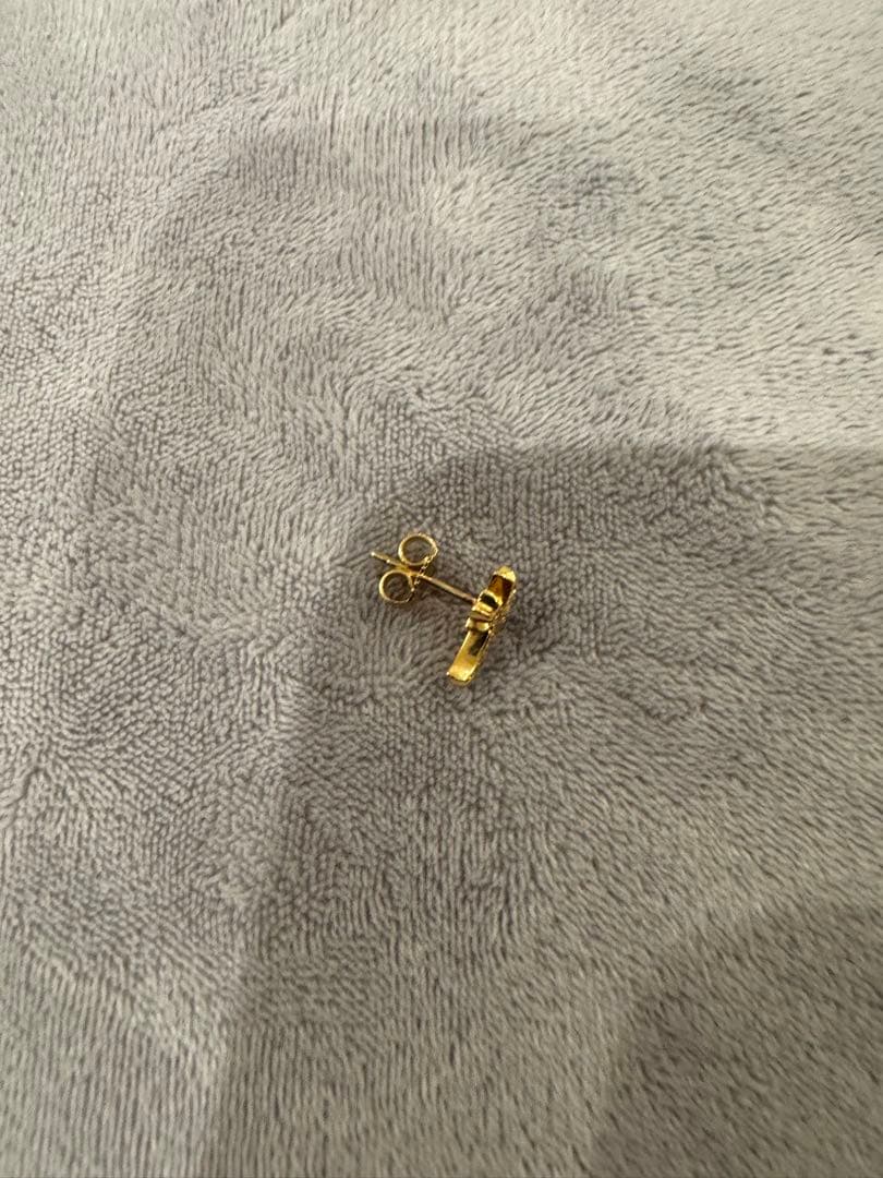 CHクロスベビーファットスタッド ピアス 22K withパヴェダイヤモンド