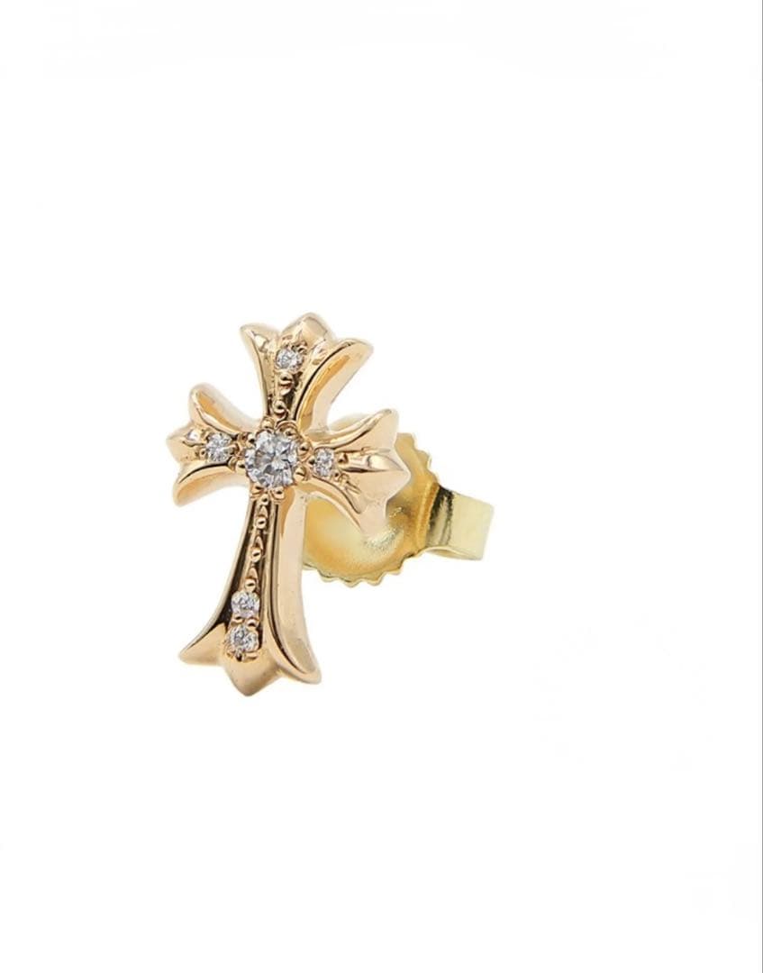 CHクロスベビーファットスタッド ピアス 22K withパヴェダイヤモンド