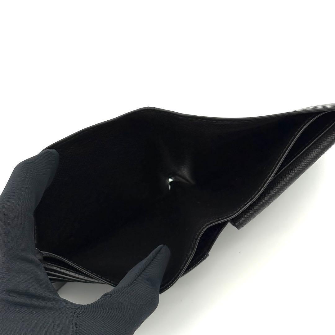 ルイヴィトン 折財布 エピ ノワール ポルトフォイユ マルコ 黒 2051