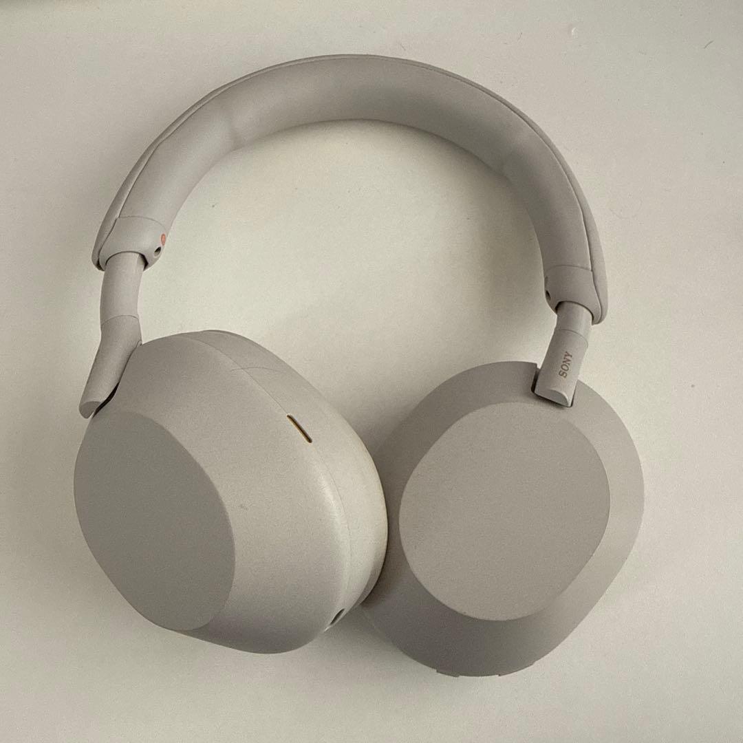 Sony wh-1000xm5 中古品　動作品