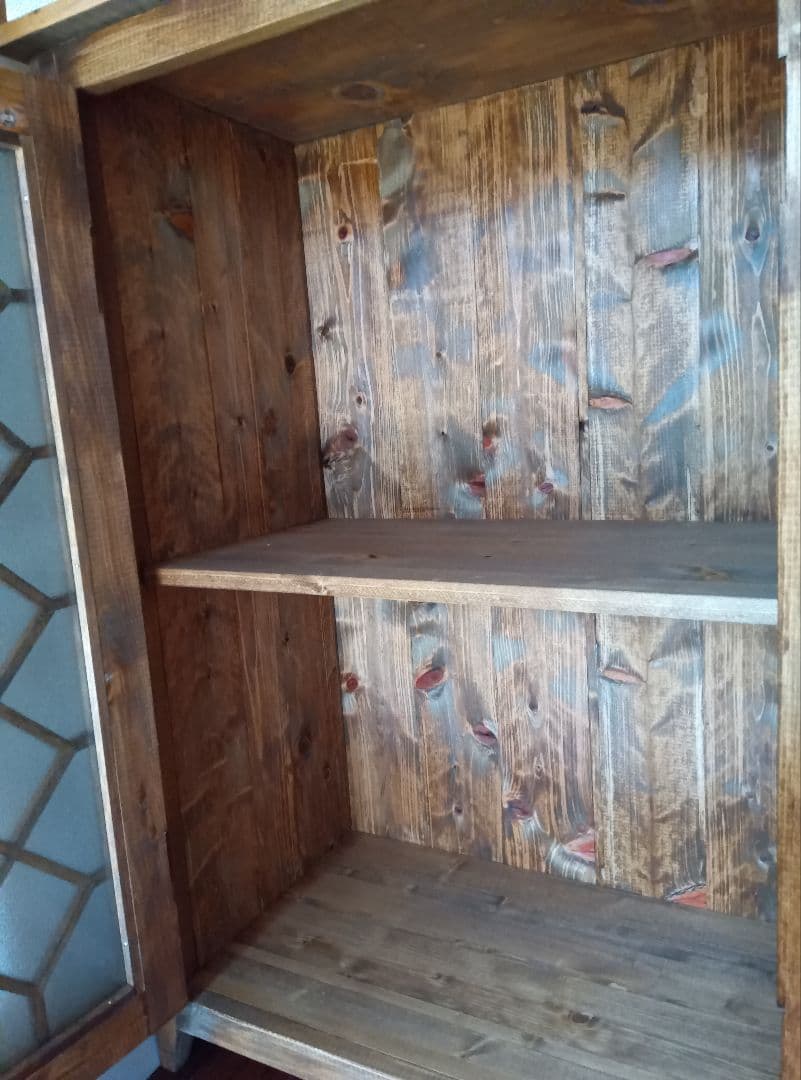 つん＊安価版＊レトロ風キャビネット（両開き）