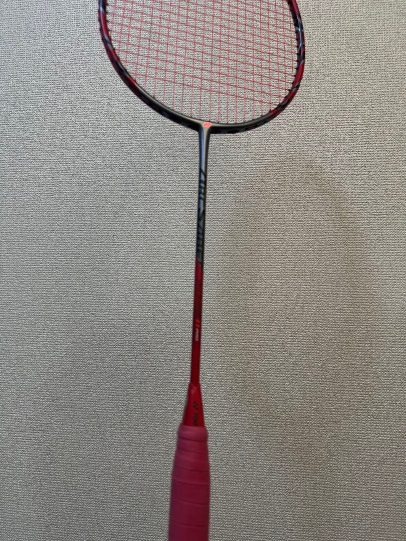 【美品】YONEX100zz クレナイ4u5 アークセイバー11 pro 4u6