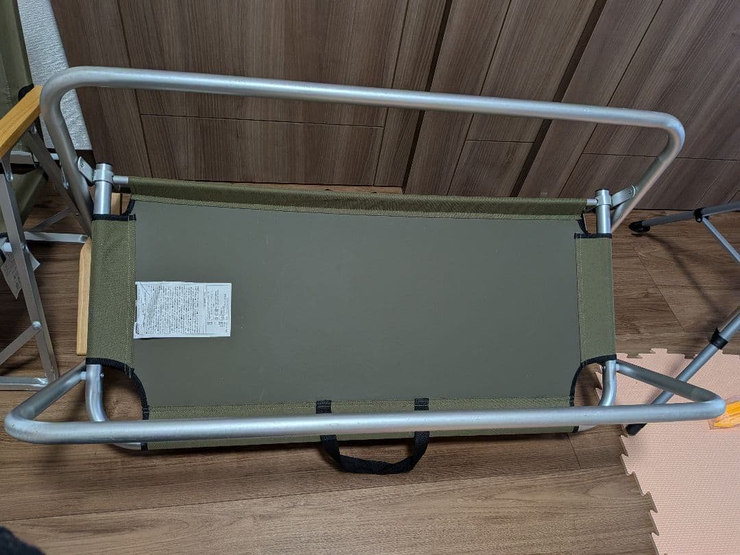 Coleman　リラックスフォールディングベンチ・チェアセット＋ランタンスタンド