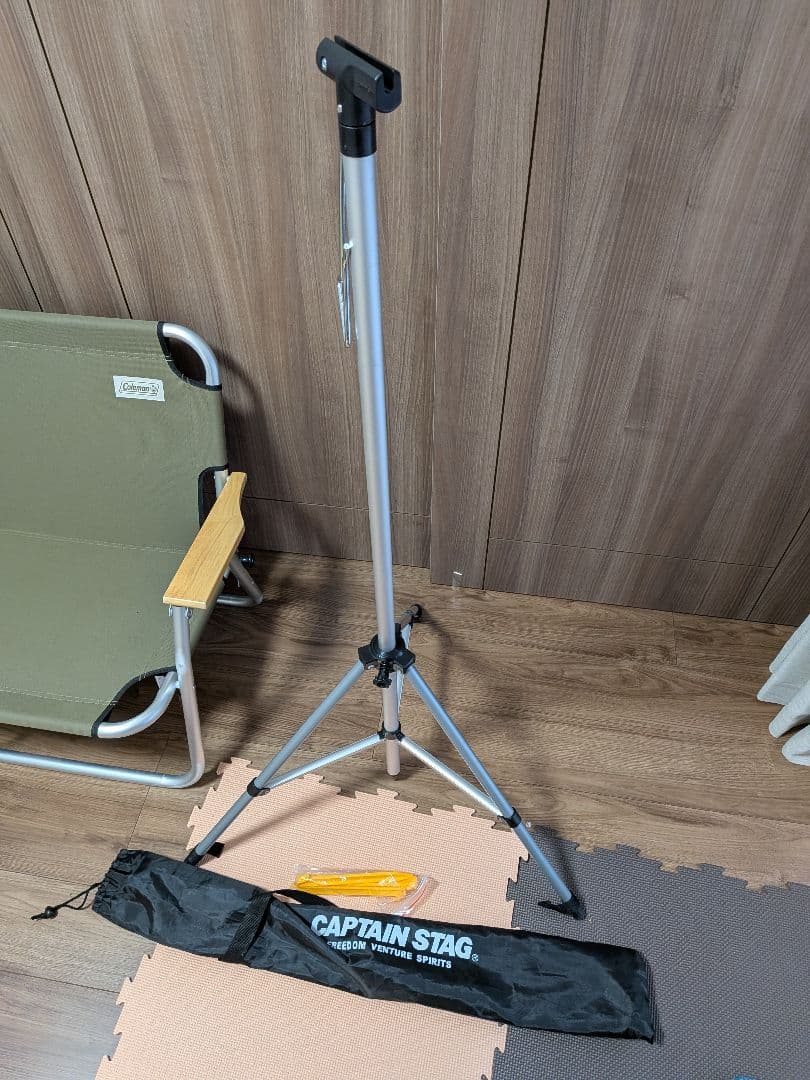 Coleman　リラックスフォールディングベンチ・チェアセット＋ランタンスタンド