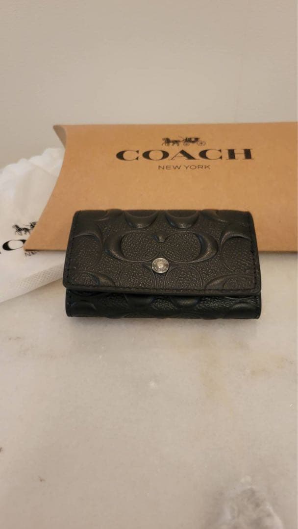COACH ブラックレザー キーケース
