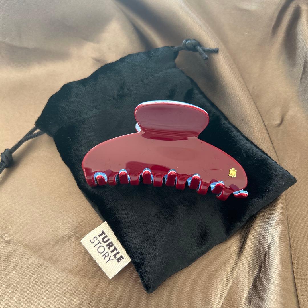 ザヘアバートウキョウ ヘアジョークリップMサイズ　ワインレッド