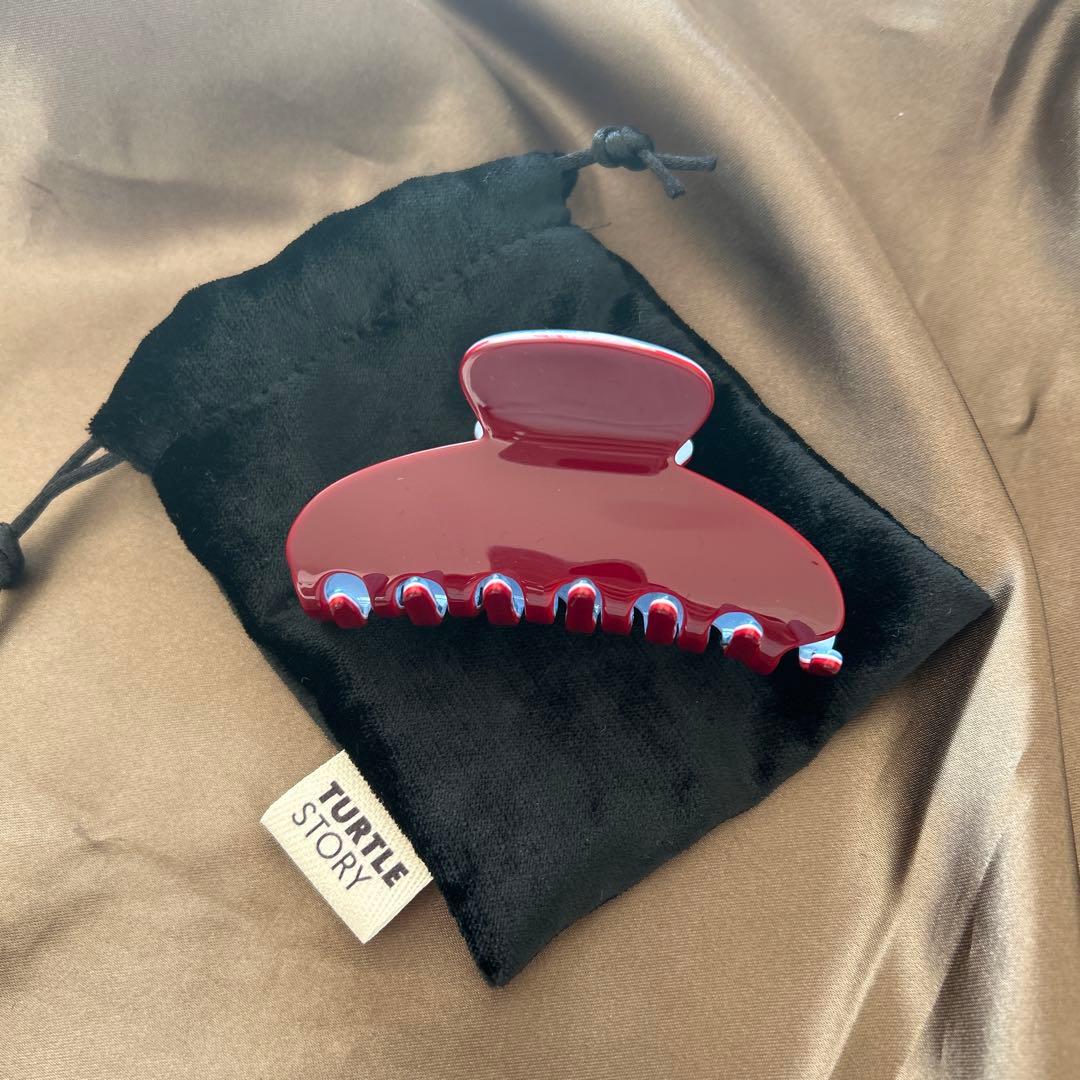 ザヘアバートウキョウ ヘアジョークリップMサイズ　ワインレッド