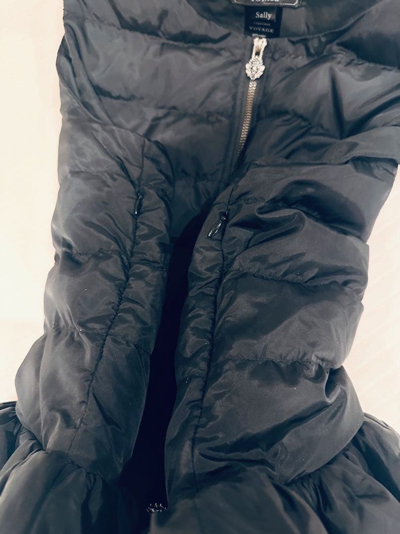 美品 ♡ vaqutaux VOYAGE ブルジョアフリルベスト　ノアール