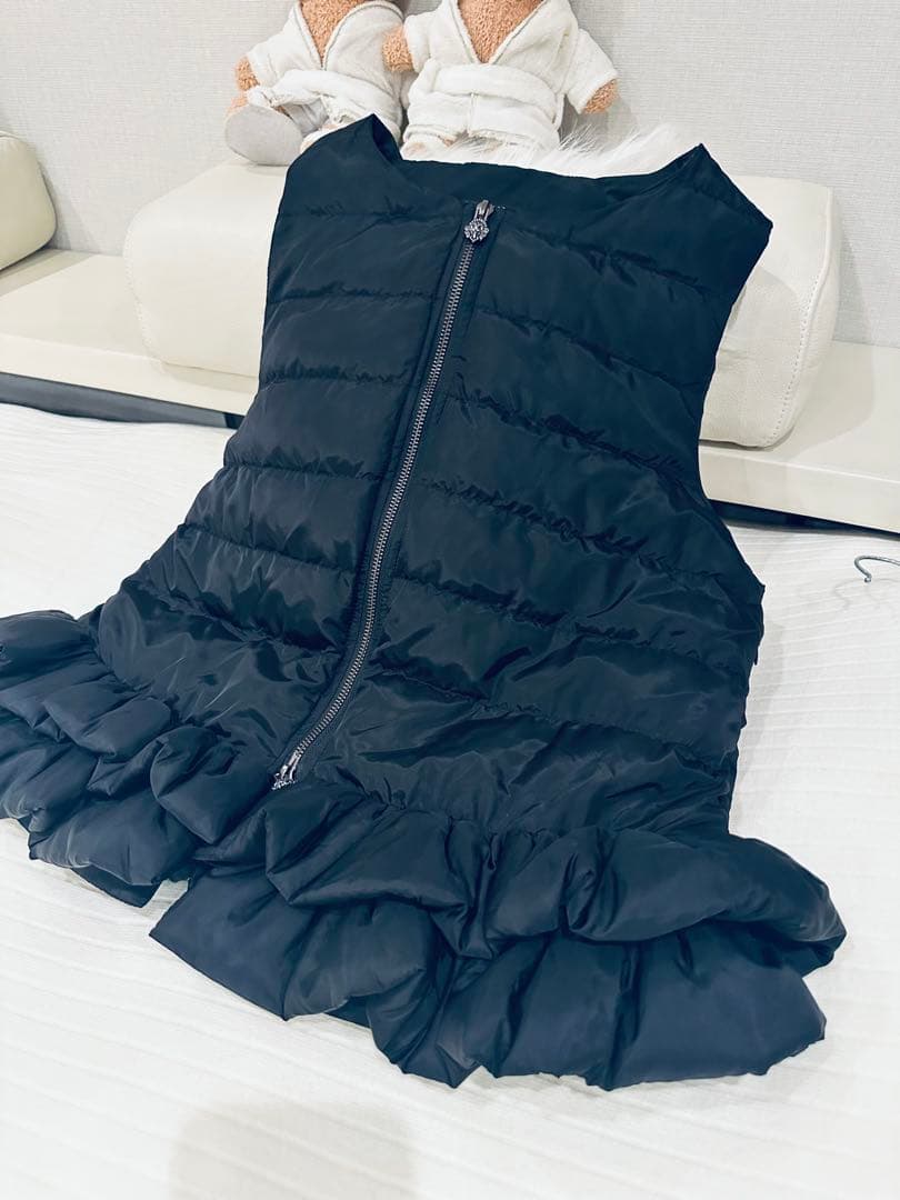 美品 ♡ vaqutaux VOYAGE ブルジョアフリルベスト　ノアール