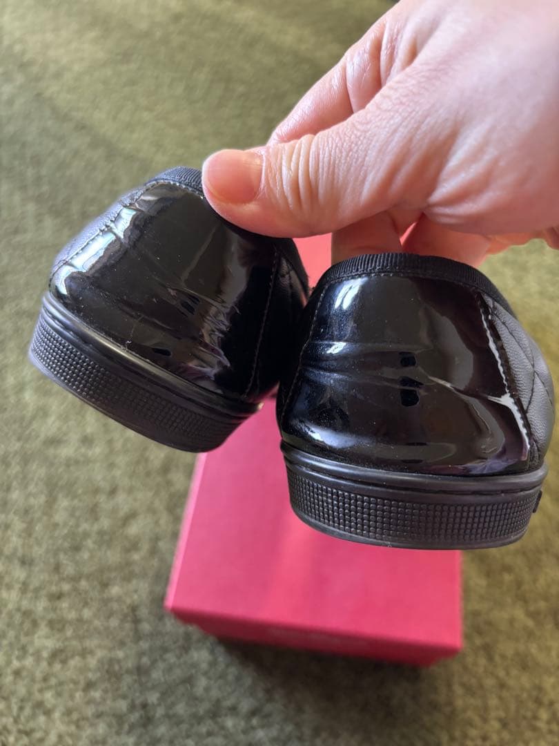 Salvatore Ferragamo ブラック バレエシューズ　中古　美品