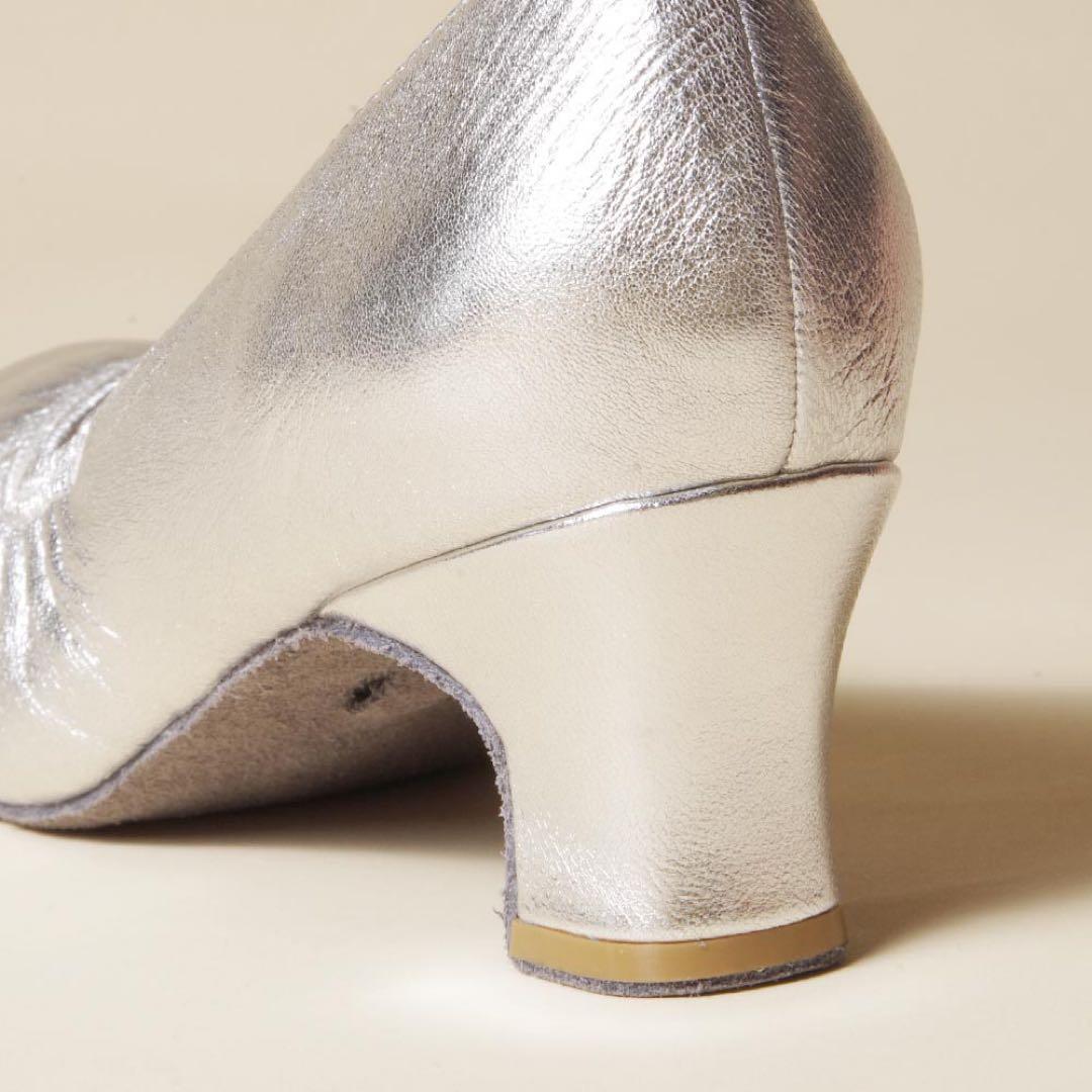 ドレスルームアミ サイレントシューズ ストラップシューズ 新品未使用 24cm