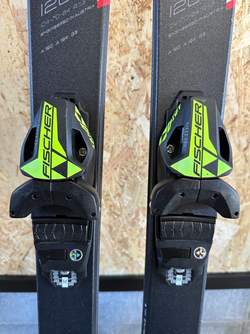 Fischer ジュニア スキー板　120cm