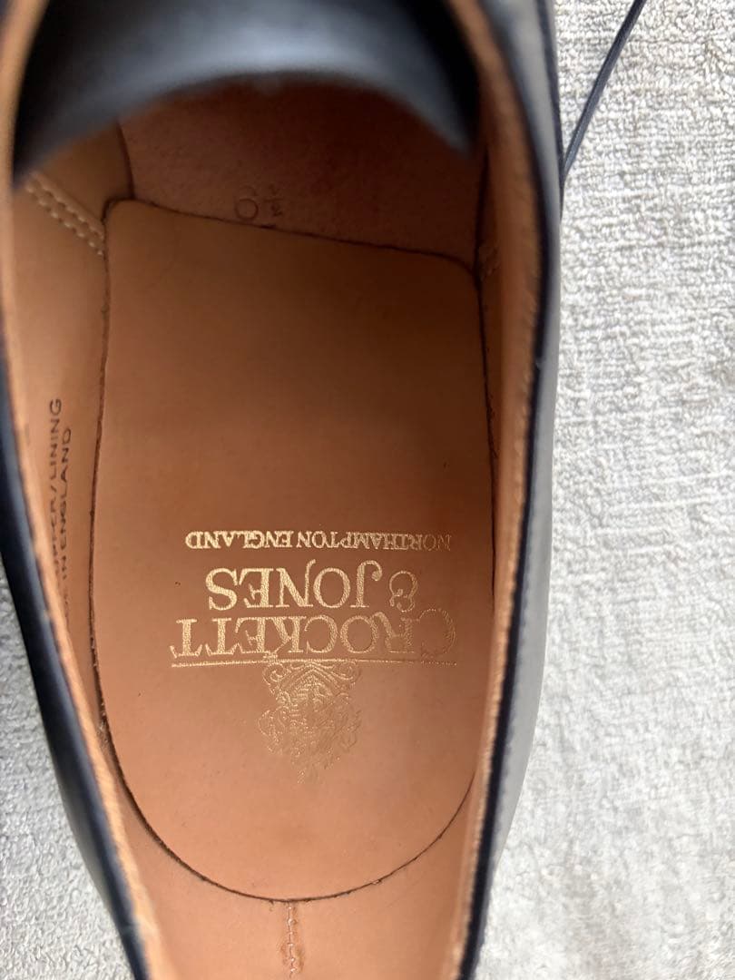 Crockett & Jones 黒　ストレートチップ