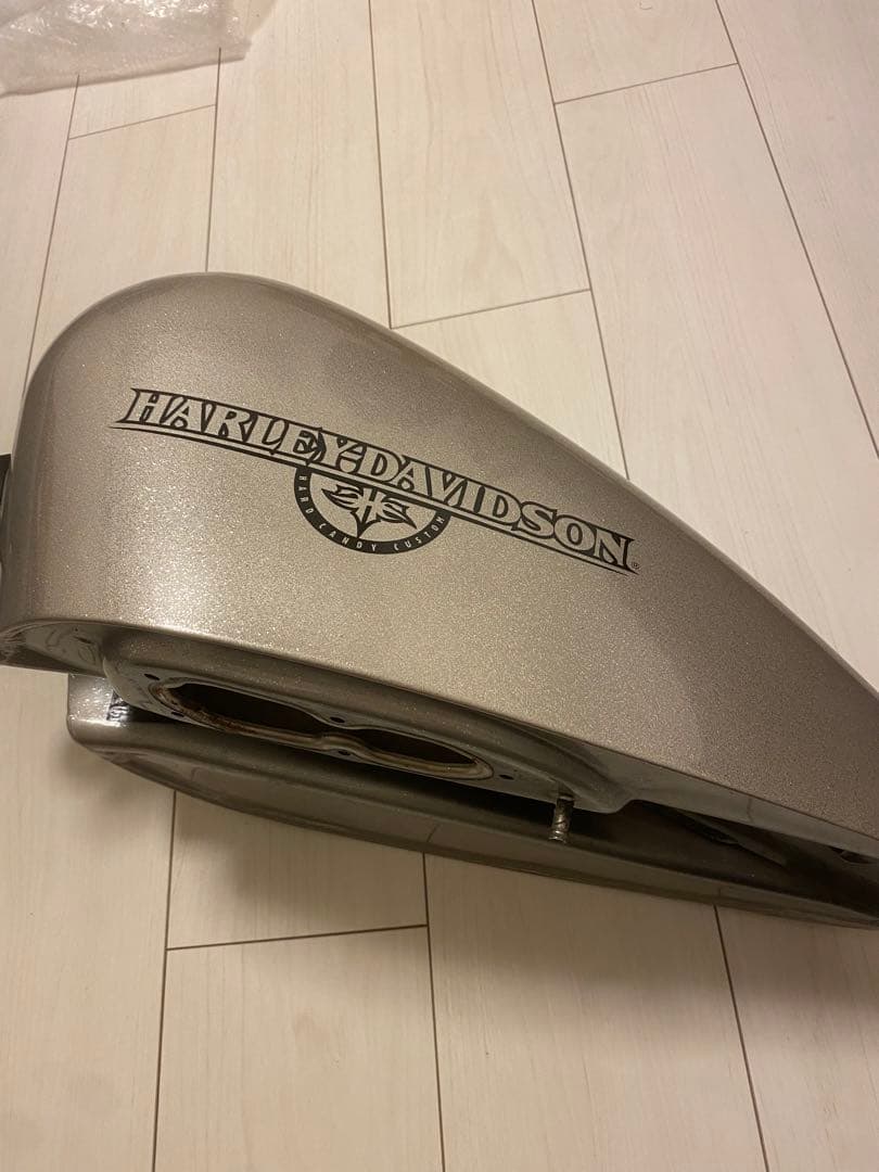 HarleyスポーツスターXL1200x48 純正タンク
