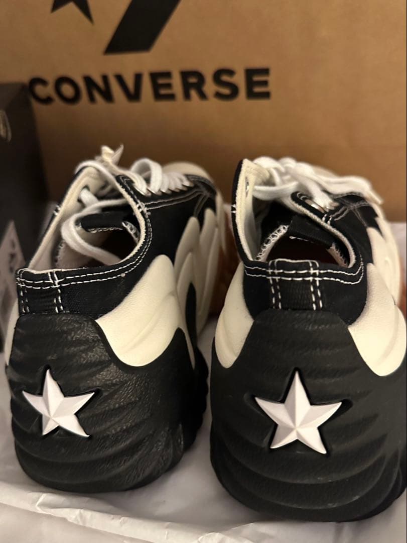 【新品未使用】コンバーススニーカー 23.0ランスターモーション