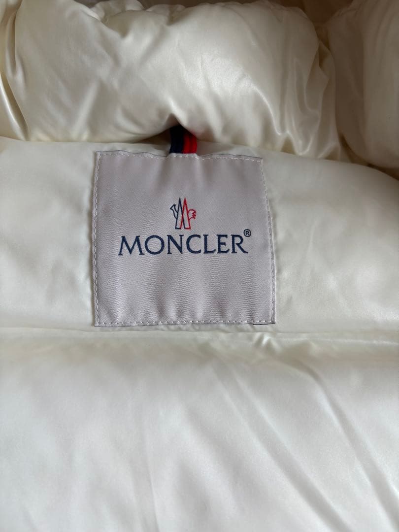 即完売！人気モデル MONCLER BALABIO ダウンベスト サイズ0