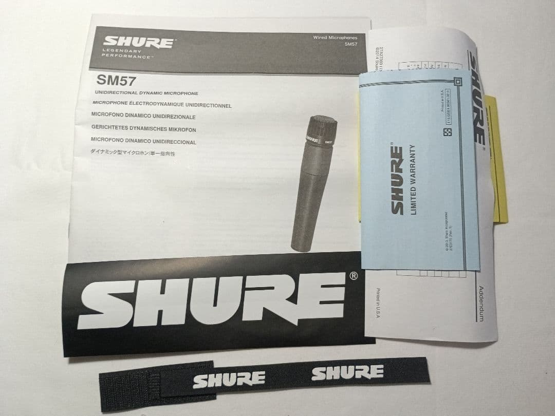SHURE SM57 ダイナミックマイク 本体と付属品