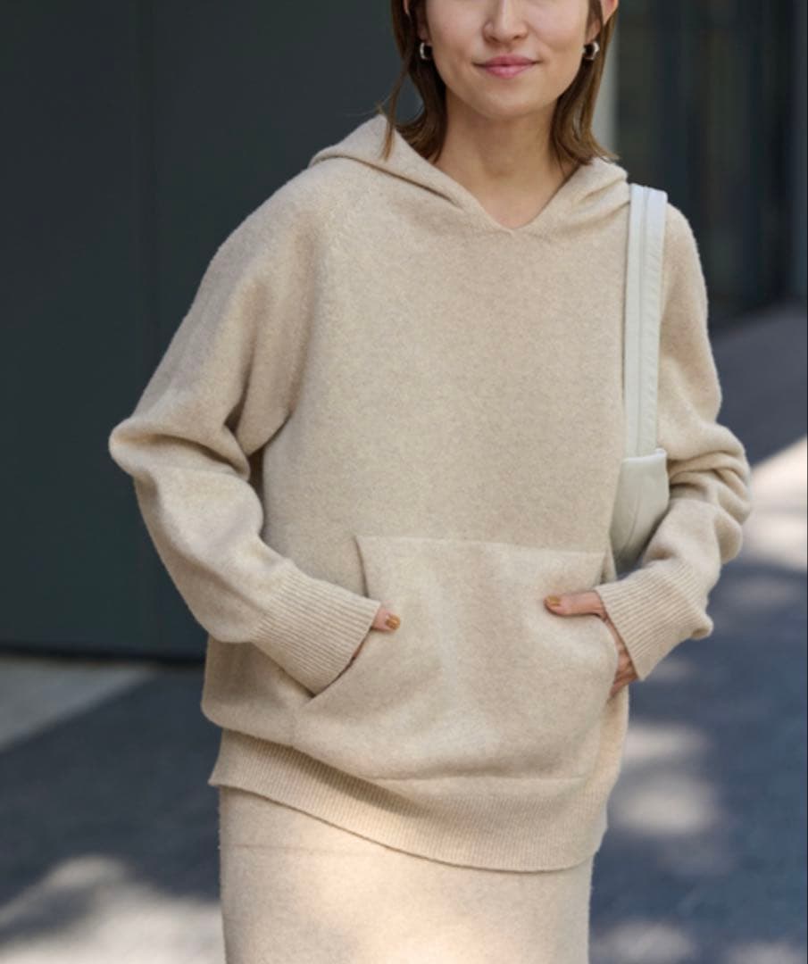 【極美品】FRAMeWORK 圧縮ウールフードプルオーバー　カシミア　ウール