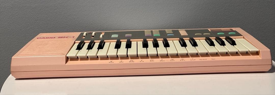 CASIO サンプリングキーボード SK-1 ピンク 取説付き 動作確認済み