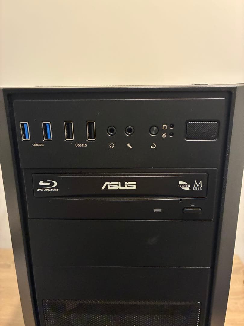 断捨離中　(1/2)デスクトップPC