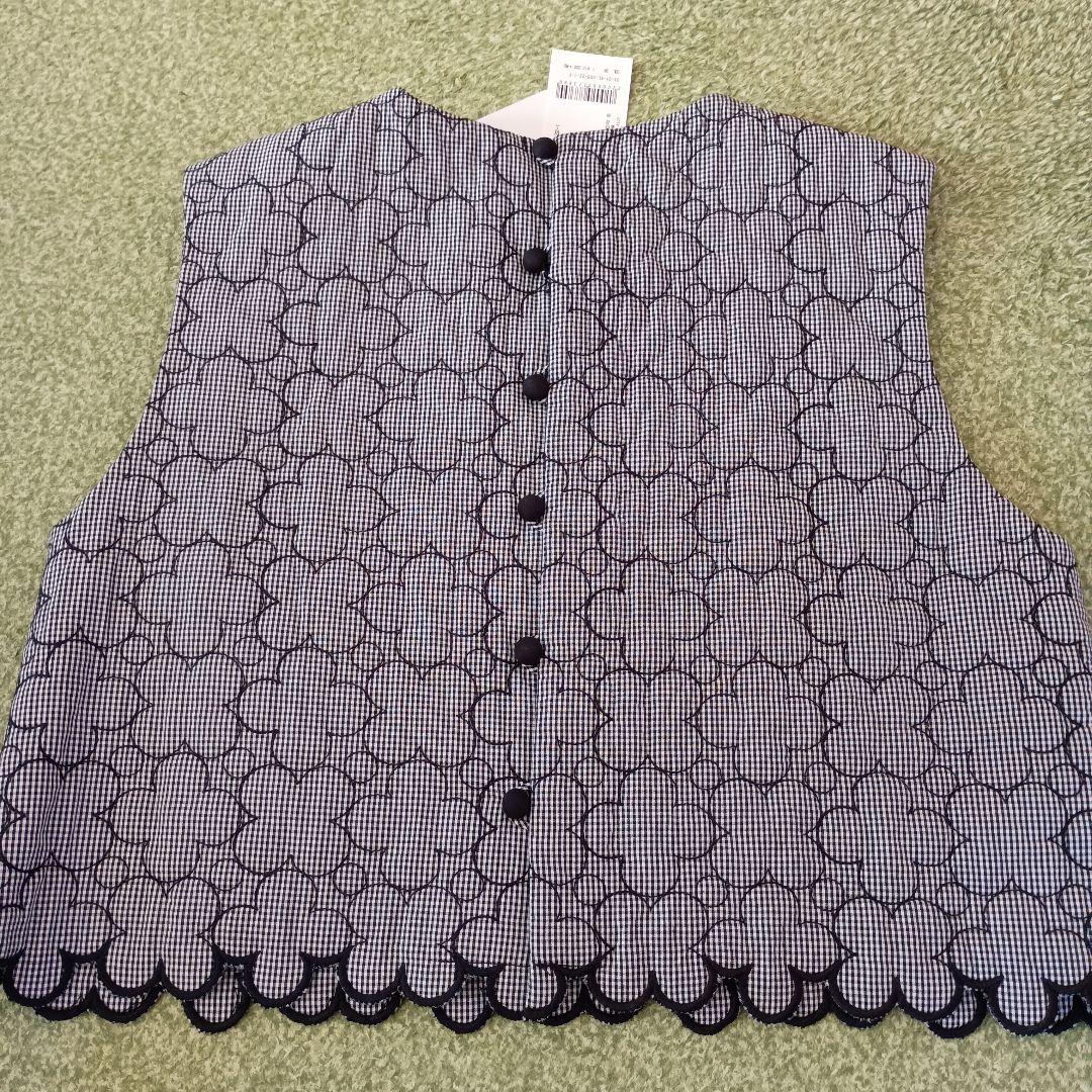 新品タグ付き ビュルデサボン　はなとまる　キルティングベスト