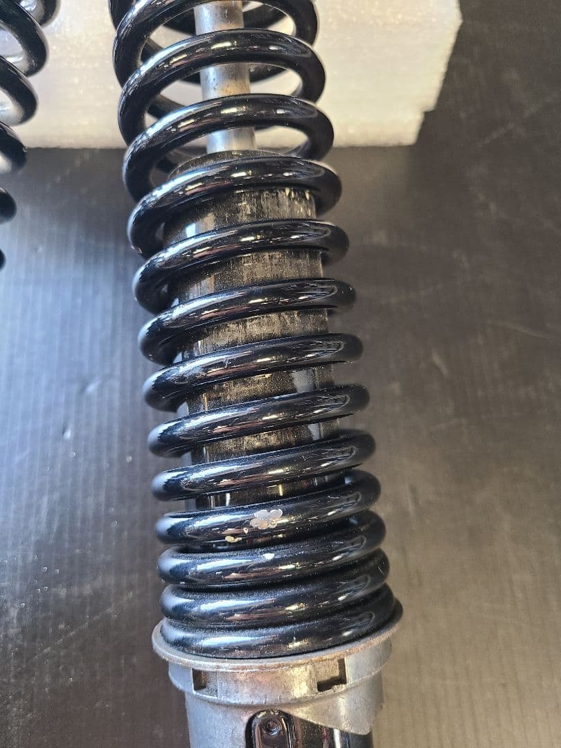 当時物 初期 76F-1282? コニー 細巻き KONI サスペンション