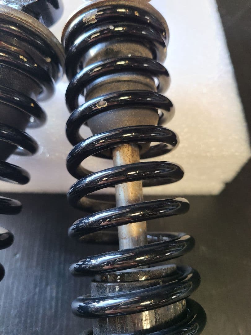 当時物 初期 76F-1282? コニー 細巻き KONI サスペンション