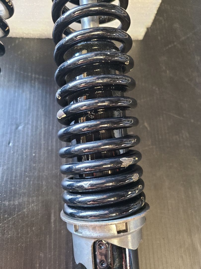 当時物 初期 76F-1282? コニー 細巻き KONI サスペンション