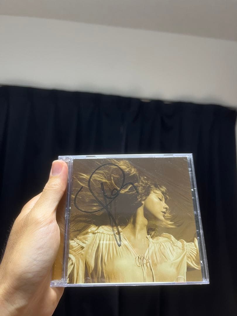 Swift Fearless (Taylor's Version) サイン入り