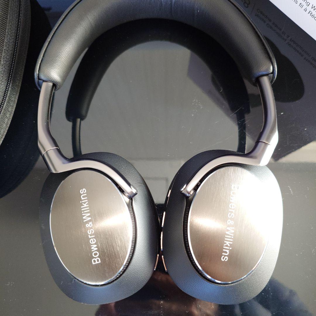 Bowers & Wilkins Px8 ワイヤレスヘッドホン　Px7S3