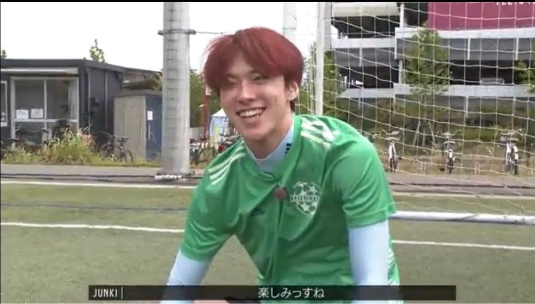 jo1 河野純喜　サッカーTシャツ