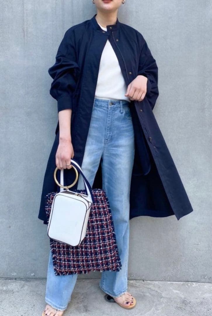 美品　qualite カリテ　エアーツイルコート　ネイビー