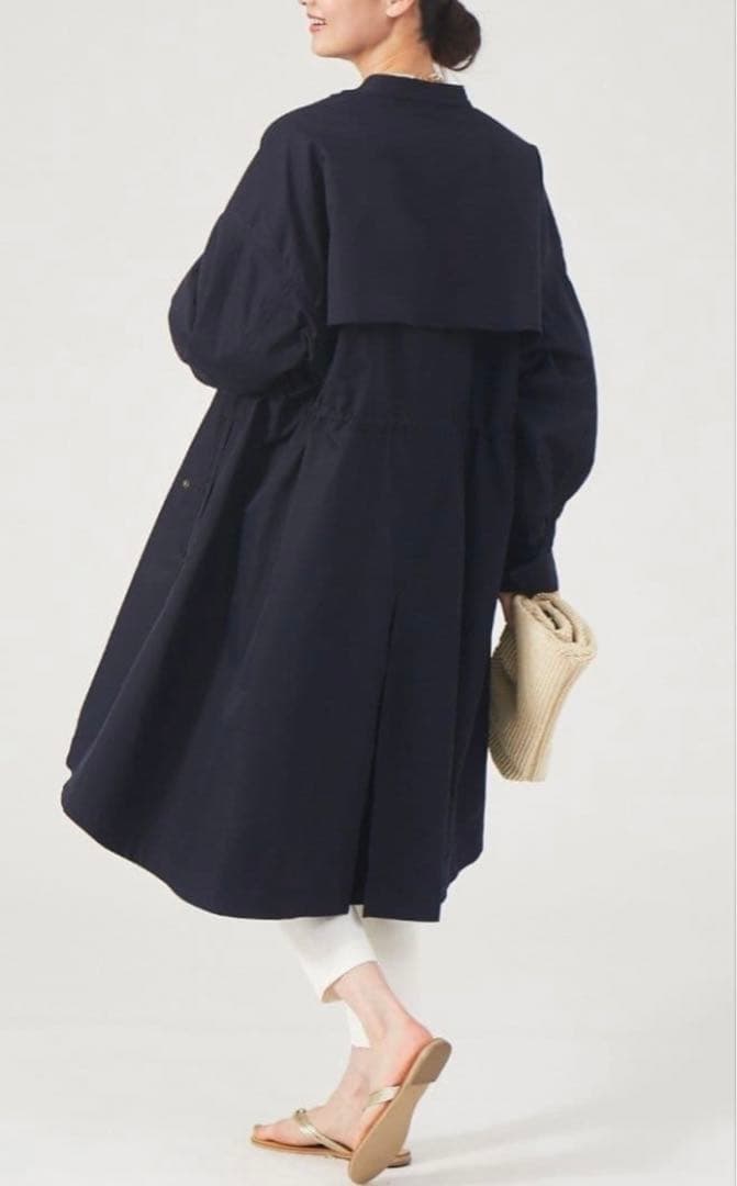 美品　qualite カリテ　エアーツイルコート　ネイビー