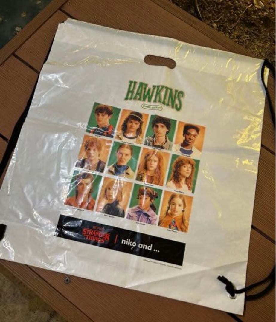 Stranger Things スウェット Mサイズ niko and...