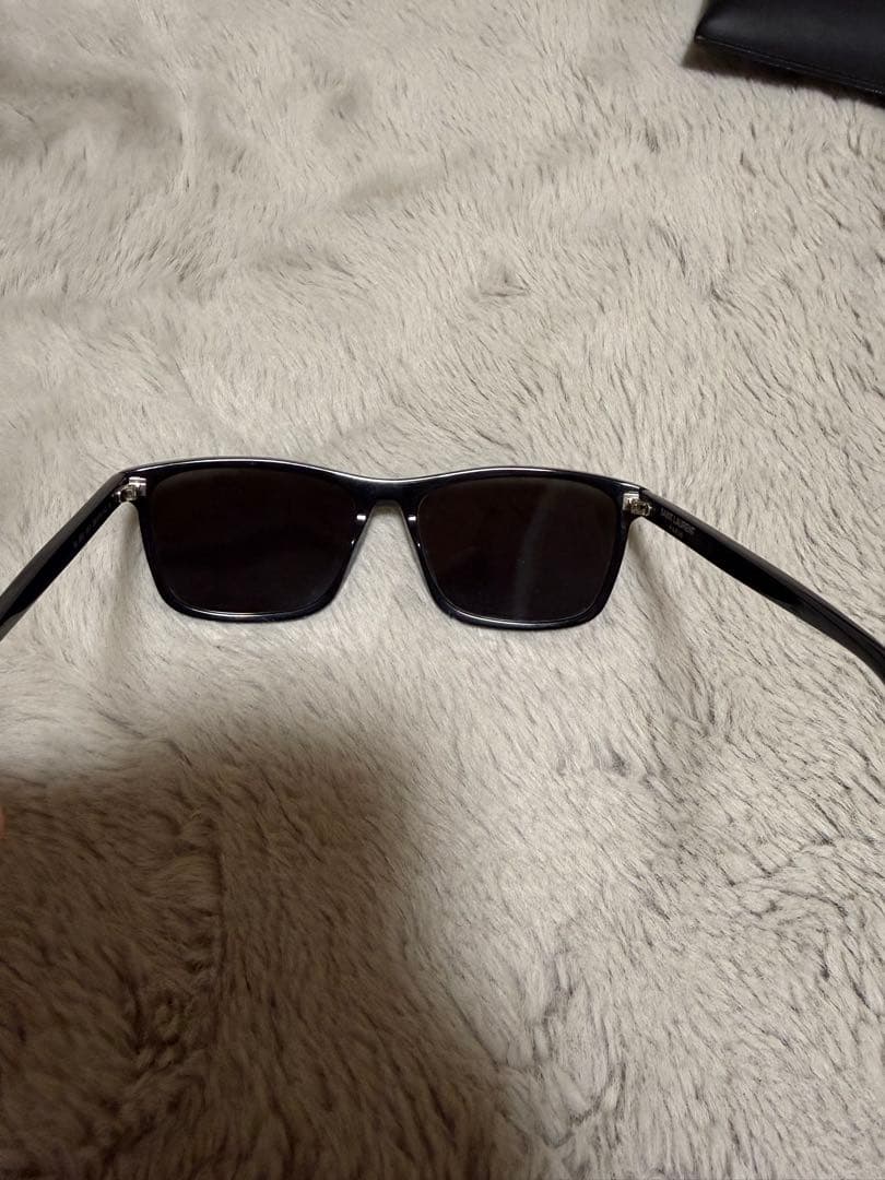 SAINT LAURENT ブラック サングラス