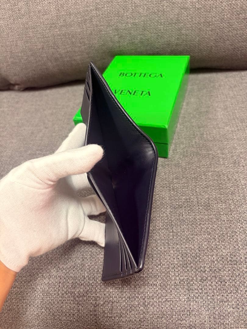 BOTTEGA VENETA ボッテガ ヴェネタ カセット レザー 二つ折り財布