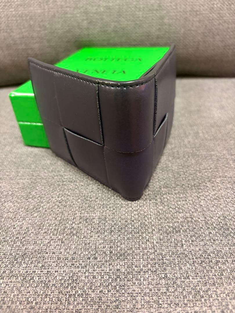 BOTTEGA VENETA ボッテガ ヴェネタ カセット レザー 二つ折り財布