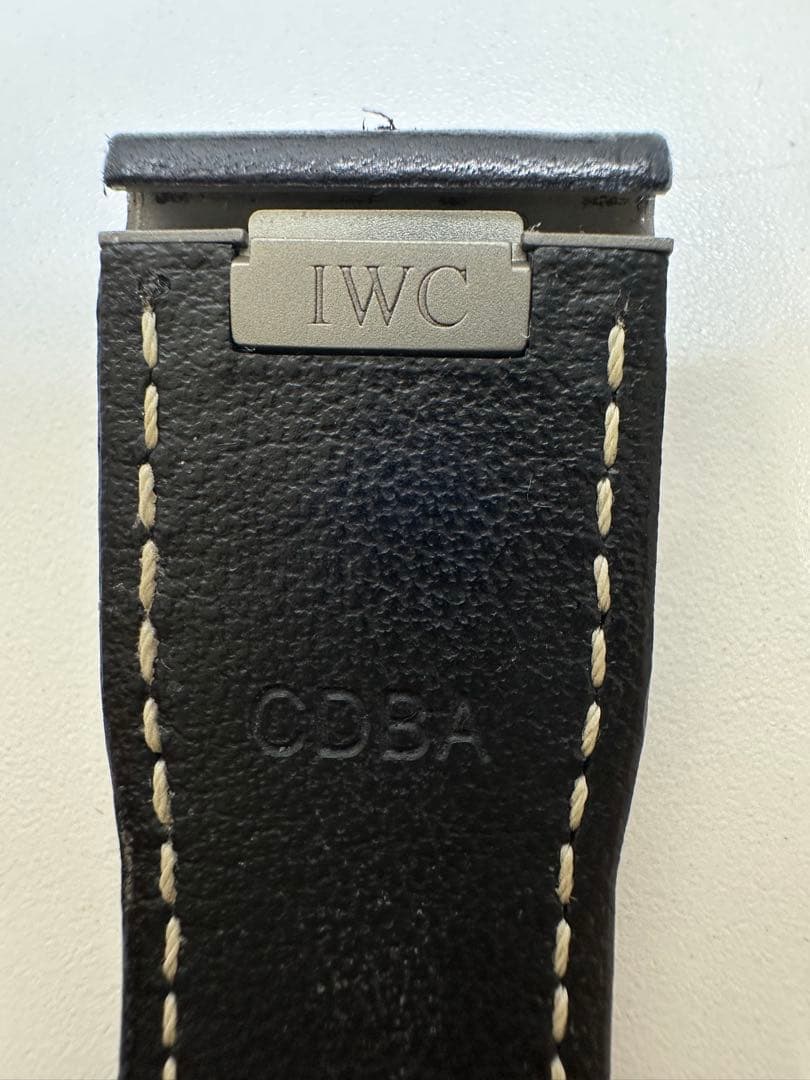 IWC ブラックレザーベルト 専用ケース付き