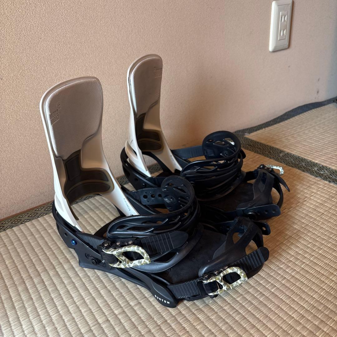 22-23BURTON バートン☆CARTEL X Mサイズカーテル