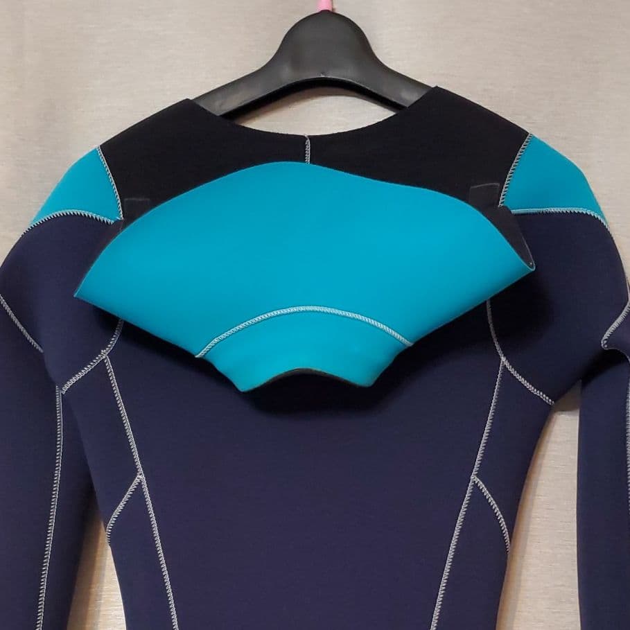 ウェットスーツ　レディース　3㎜　フルスーツ